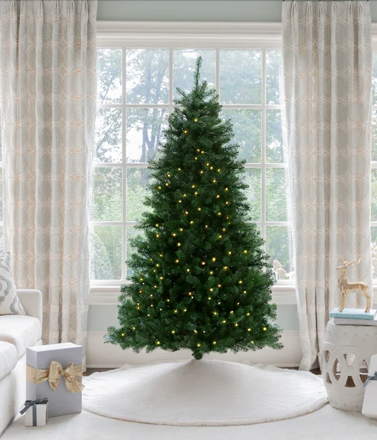 Hancock Spruce artificial Christmas Tree led lit