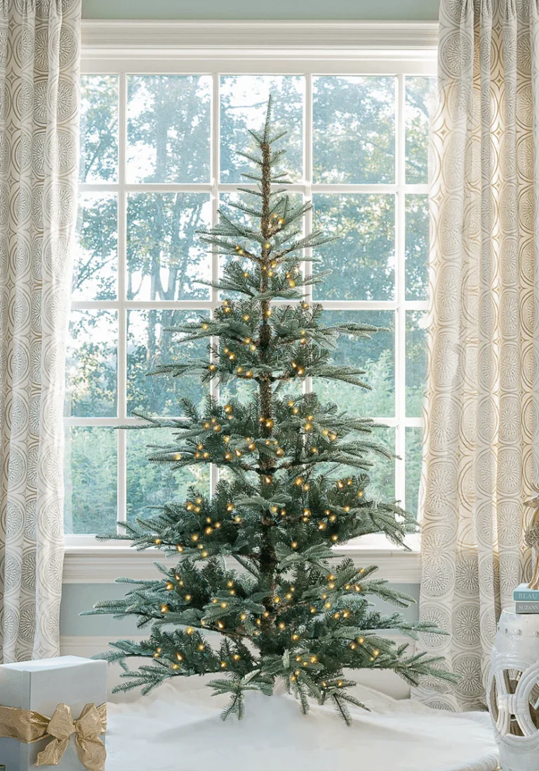 beautiful led light up king noble fir artificial Christmas tree