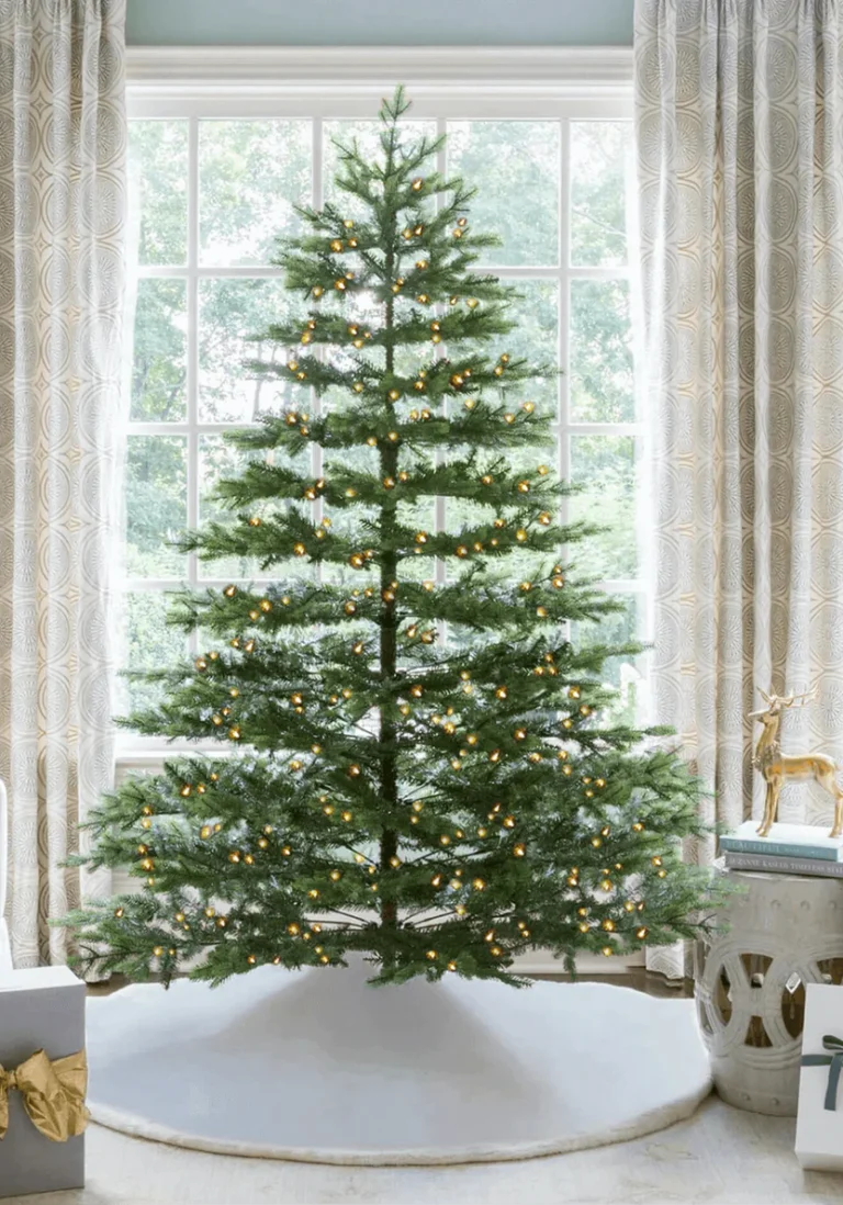 Rushmore fir artificial Christmas tree with Led lights